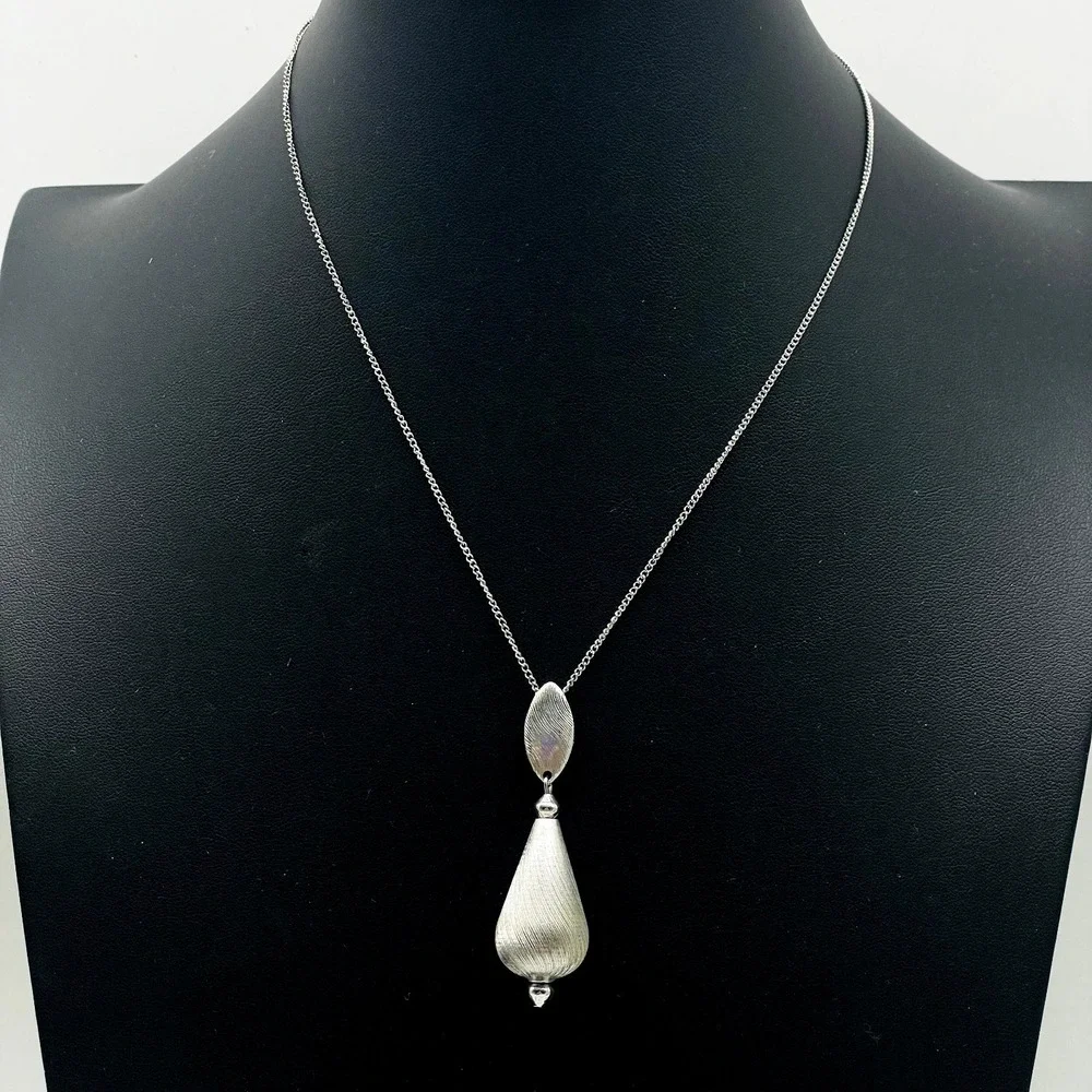 Sarah Coventry Pendant Necklace Silver Tone Faux Pearl Teardrop Signed Vintage